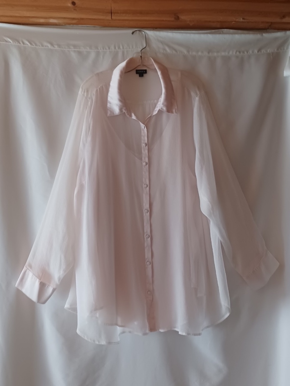 Torrid Sheer Chiffon Button Front Blouse With Cami Satin Trim Blush Pink Size 4X